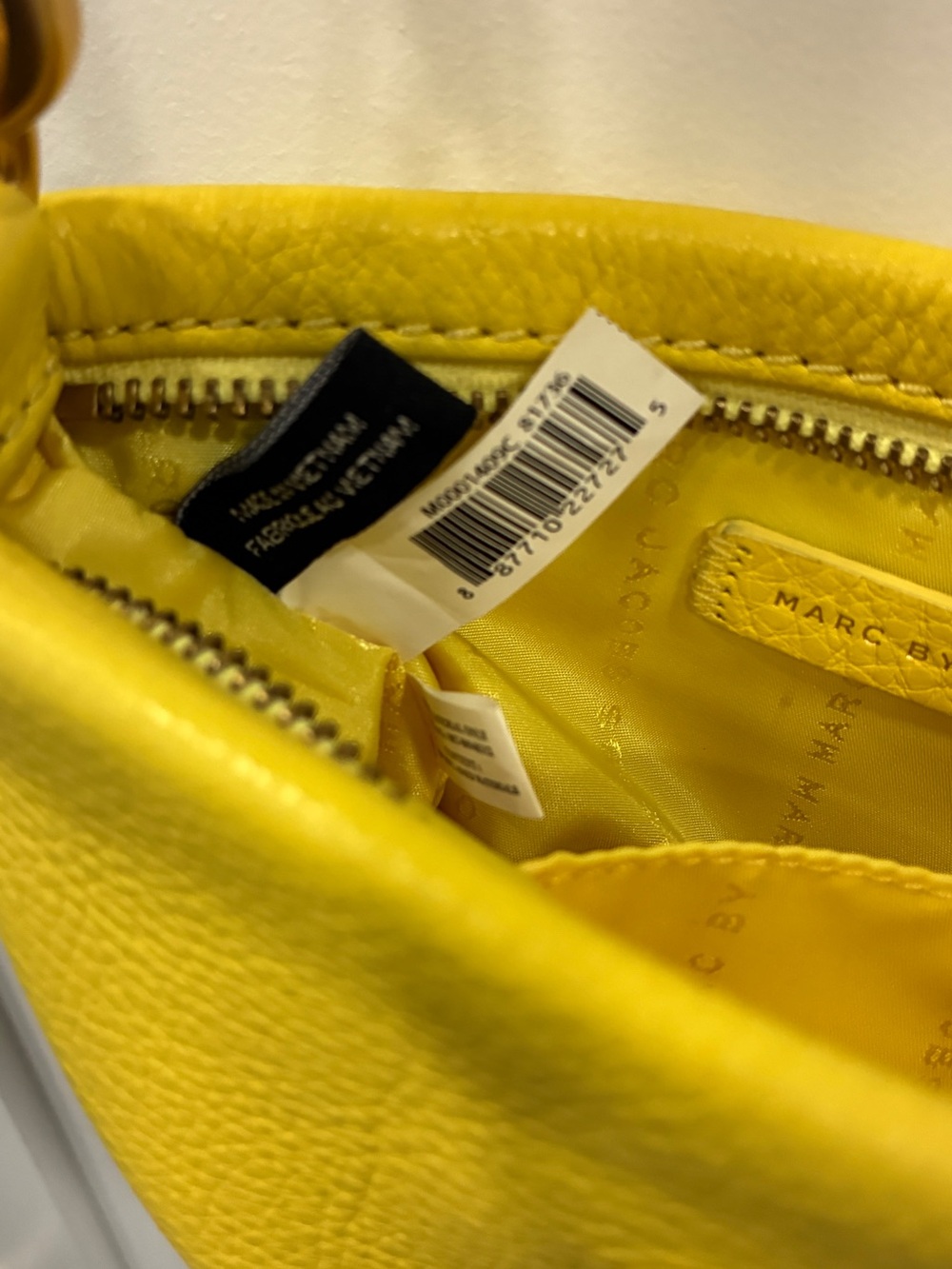 Marc by Marc Jacobs Yellow Leather Crossbody Bag - Picture 5 of 10